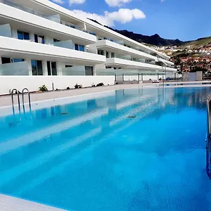 las-terrazas-costa-adeje-1d.in-canary-islands.com/