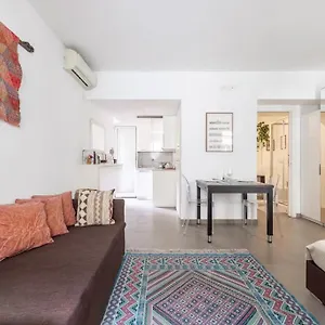  Apartment Hospitalityrome Monti Leonina With Terrace